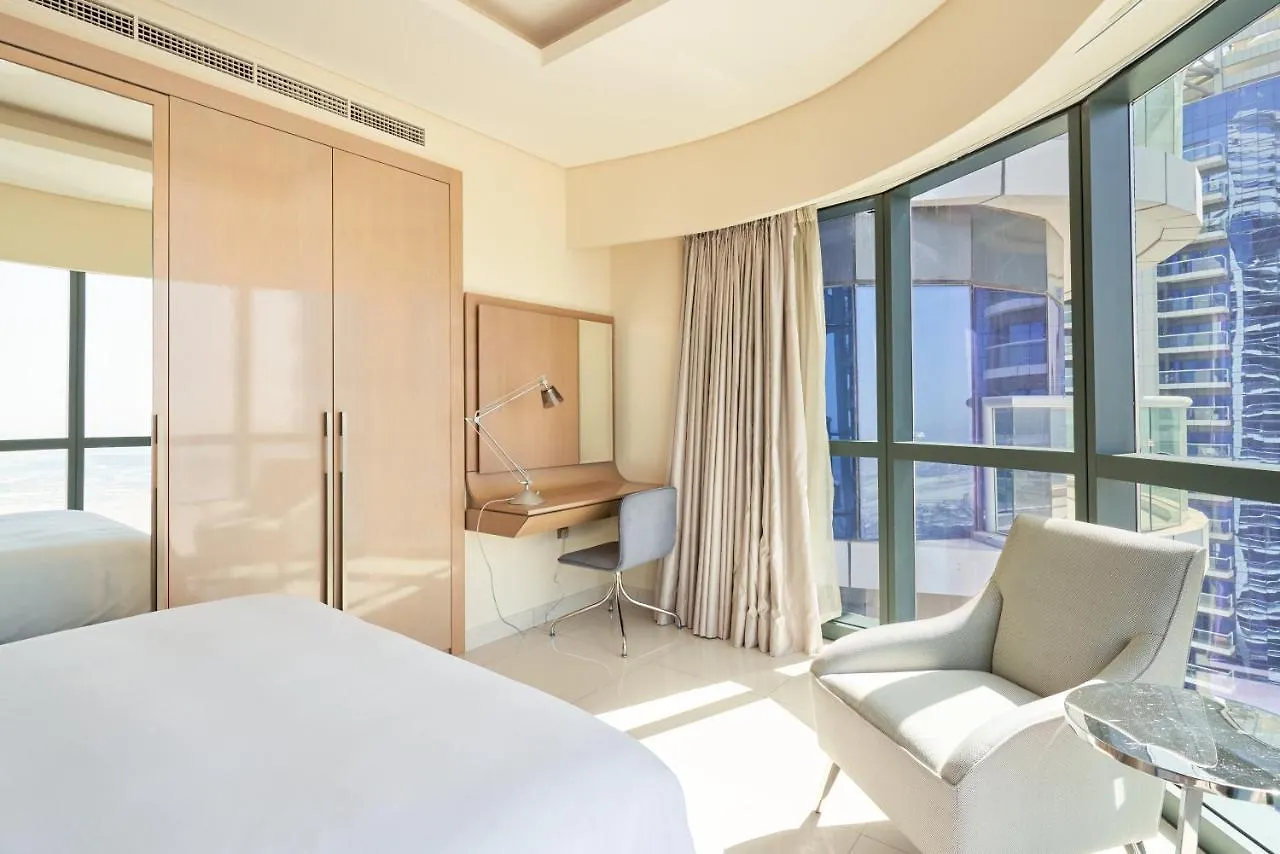 Aliving Superior 3Br Paramount Towers Business Bay -6104 Dubai United Arab Emirates