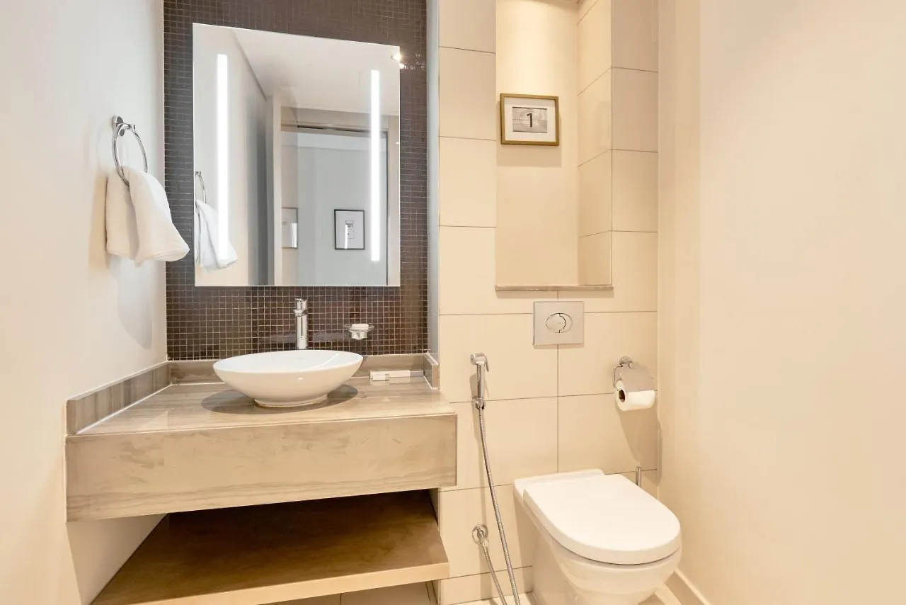 Aliving Superior 3Br Paramount Towers Business Bay -6104 Dubai Apartment